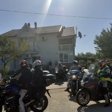 Πανσιόν Pansion Blazevic Međugorje